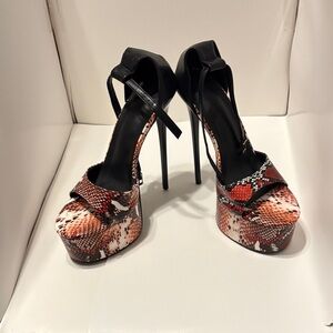 Elegant Black and snakeskin Red Platform Heels